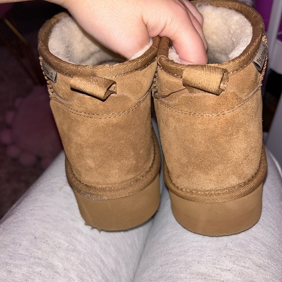 platform bearpaw fuzzy boots - Picture 2 of 4